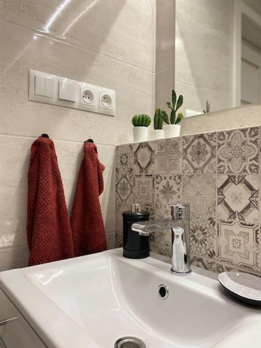 Apartman Kristina Štúrovo Eksteriør bilde